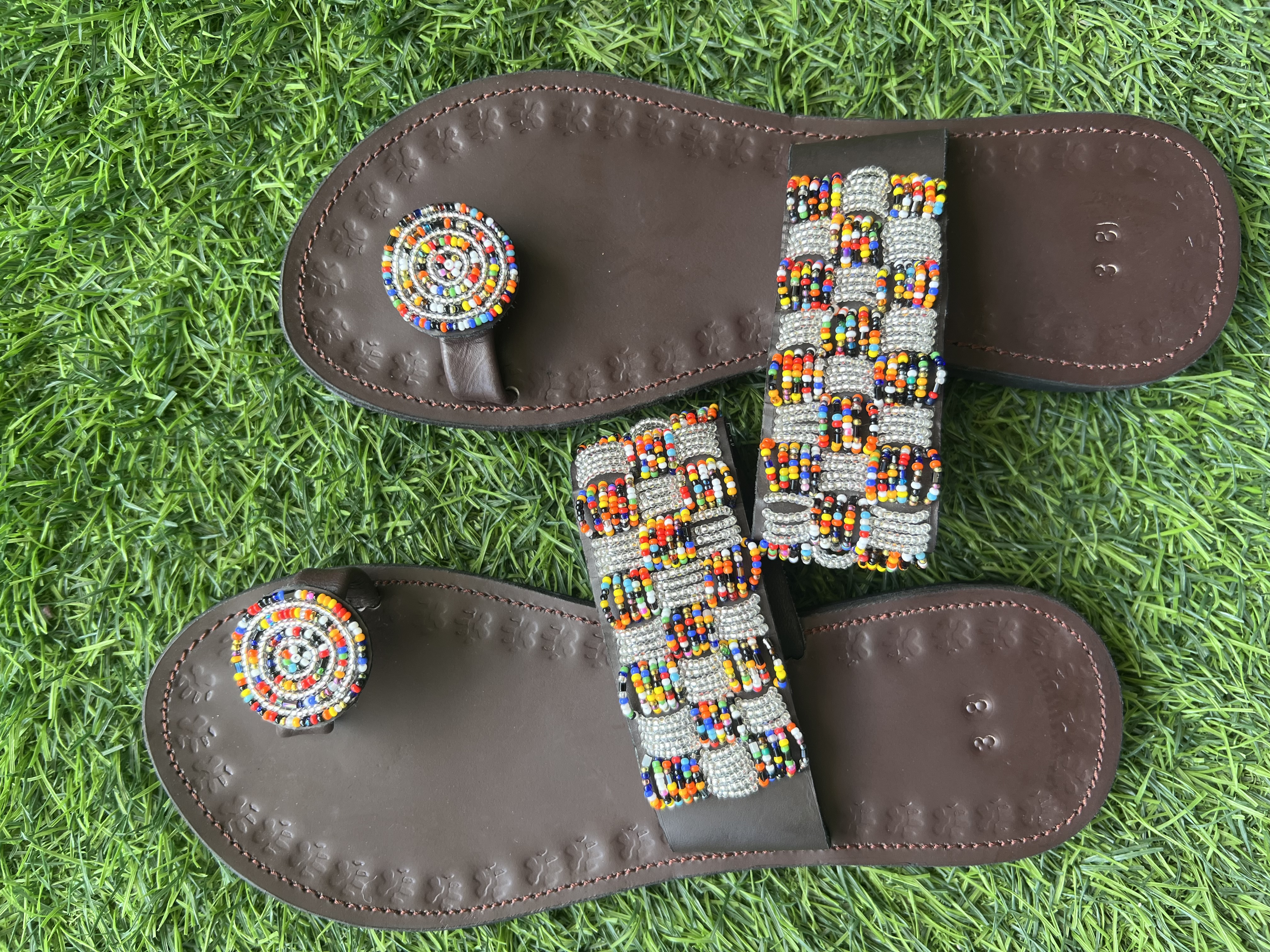 Chaussures ouvertes massaï, Tawfeex Market, Tawfeex, ecommerce, senegal, market